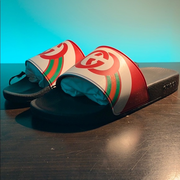 !!!!!!!Sold!!!!!Brand new Gucci slides size 6 NWT. - Picture 5 of 8